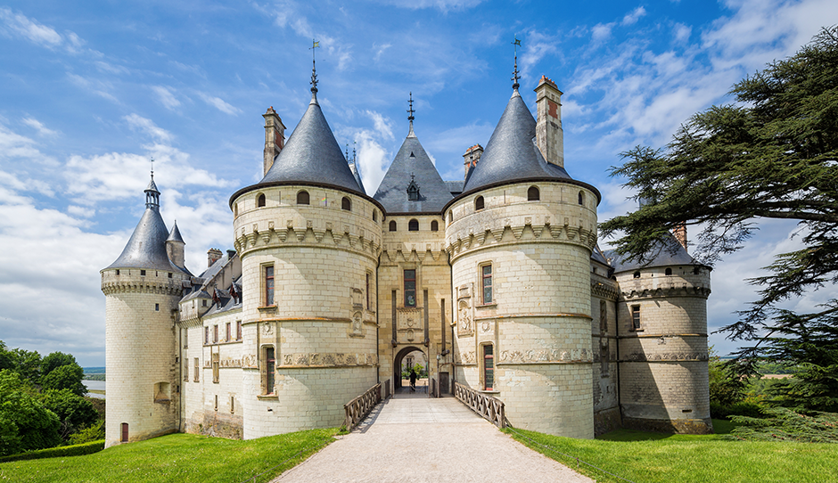 Conservation des édifices religieux majeurs